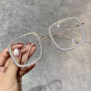 Women’s Eyewear / Sunglasses